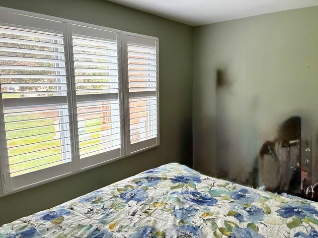 40135 Streamwood Court, Sterling Heights, MI 48310