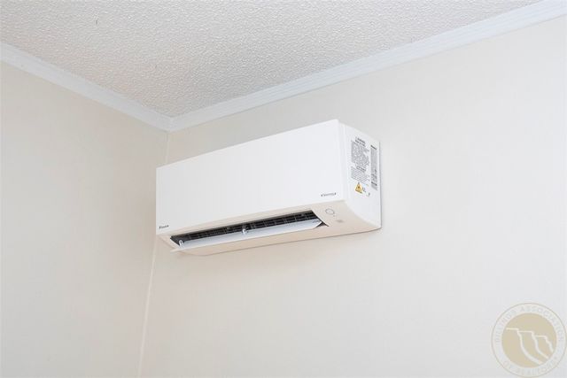 704 Terry Ave, Billings, MT 59101