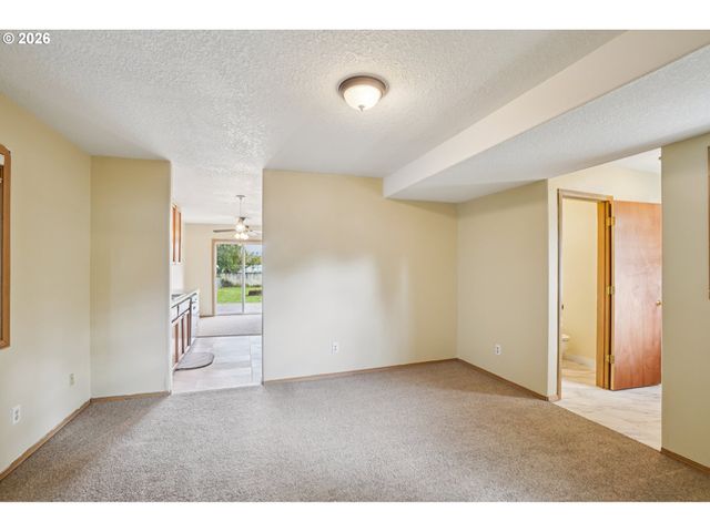 123 Se 34TH Cir, Troutdale, OR 97060