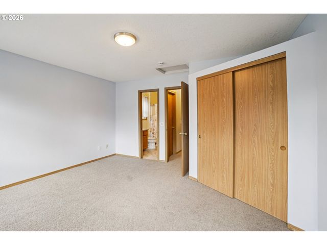 123 Se 34TH Cir, Troutdale, OR 97060