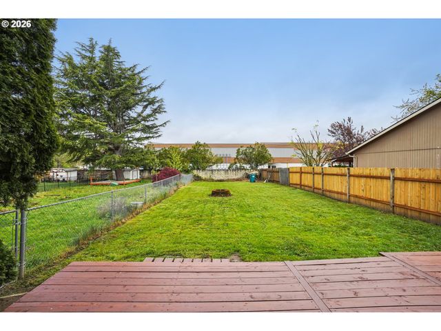 123 Se 34TH Cir, Troutdale, OR 97060