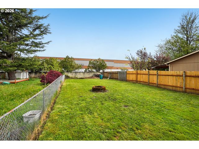 123 Se 34TH Cir, Troutdale, OR 97060
