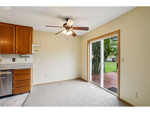 123 Se 34TH Cir, Troutdale, OR 97060