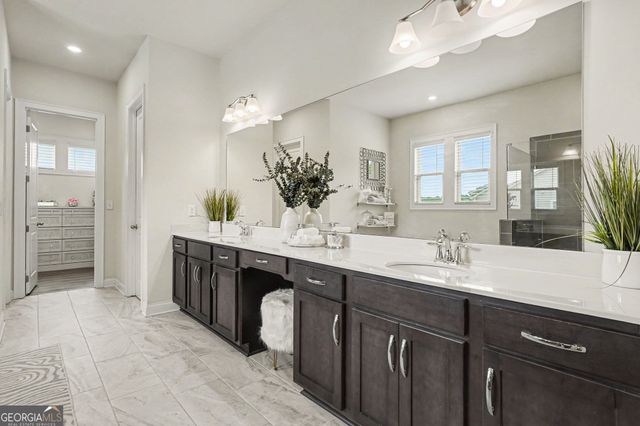185 Oakleigh Manor Drive, Fayetteville, GA 30215