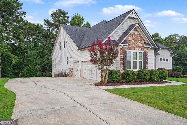 185 Oakleigh Manor Drive, Fayetteville, GA 30215