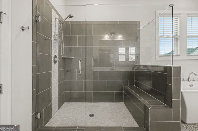 185 Oakleigh Manor Drive, Fayetteville, GA 30215