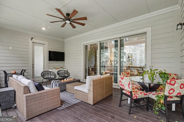 185 Oakleigh Manor Drive, Fayetteville, GA 30215