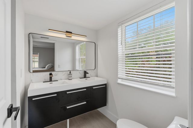 645 NW 2nd Avenue, Fort Lauderdale, FL 33311
