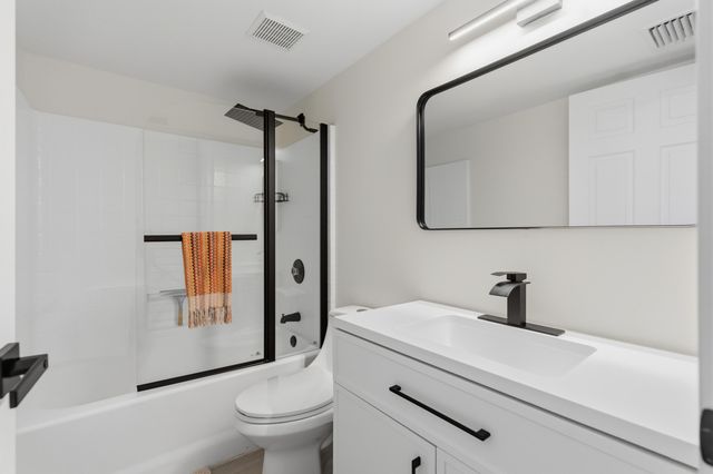 645 NW 2nd Avenue, Fort Lauderdale, FL 33311