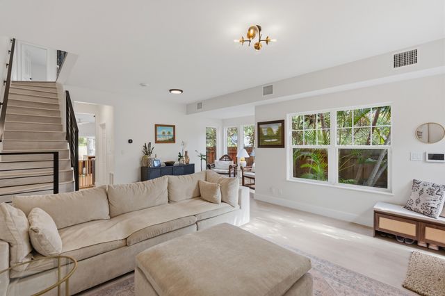 645 NW 2nd Avenue, Fort Lauderdale, FL 33311