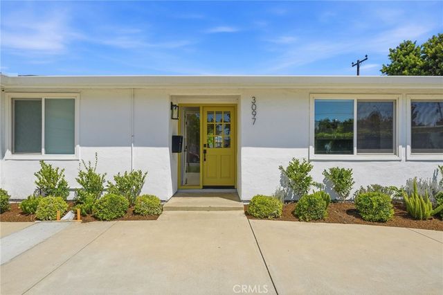 3097 Molokai Place, Costa Mesa, CA 92626