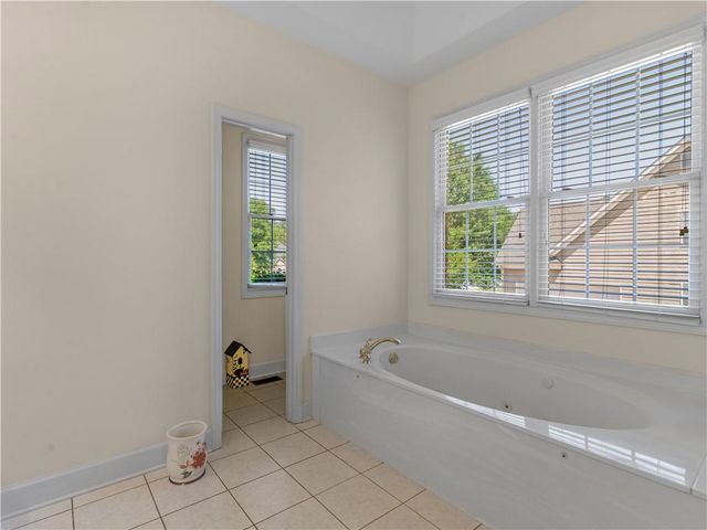 214 Cheshire Drive, Griffin, GA 30223