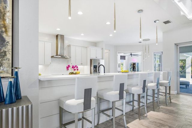 3467 COMPOUND COURT, Sarasota, FL 34240