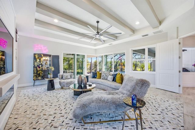 3467 COMPOUND COURT, Sarasota, FL 34240