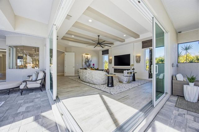 3467 COMPOUND COURT, Sarasota, FL 34240