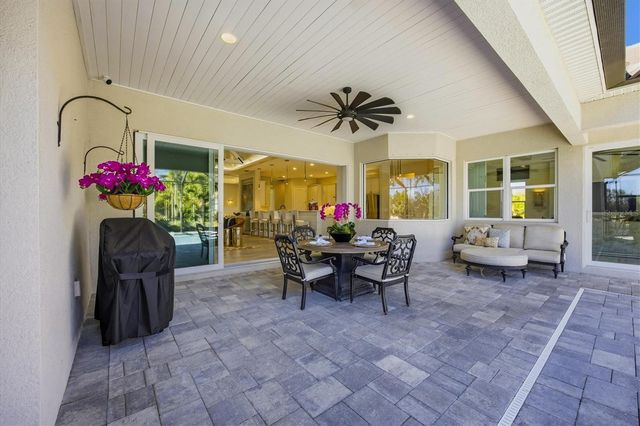 3467 COMPOUND COURT, Sarasota, FL 34240