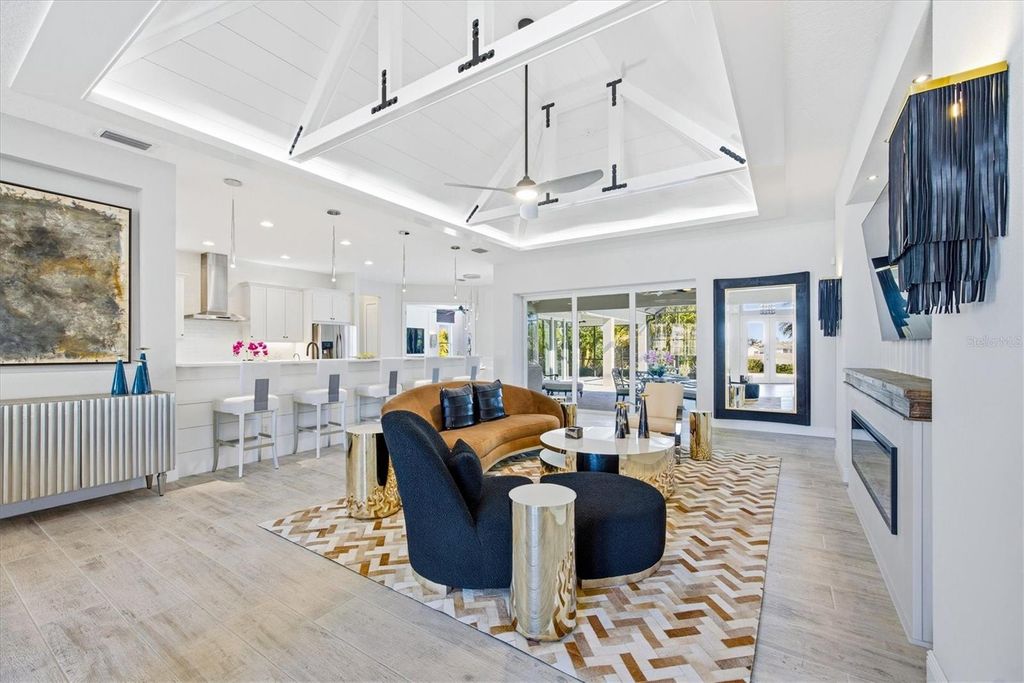 Image 18 of property listing at 3467 COMPOUND COURT, Sarasota, FL 34240