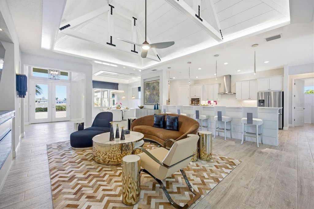 Image 20 of property listing at 3467 COMPOUND COURT, Sarasota, FL 34240