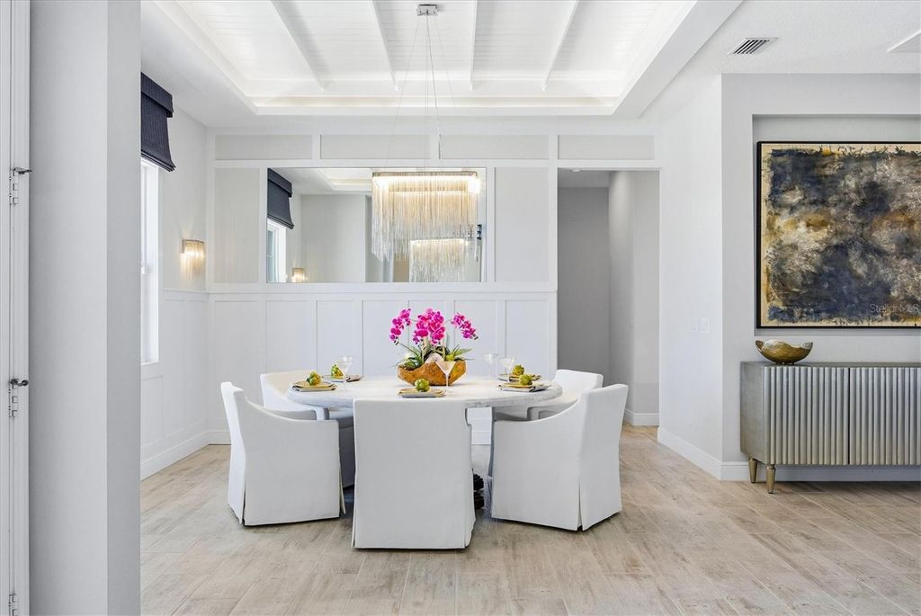 Image 22 of property listing at 3467 COMPOUND COURT, Sarasota, FL 34240