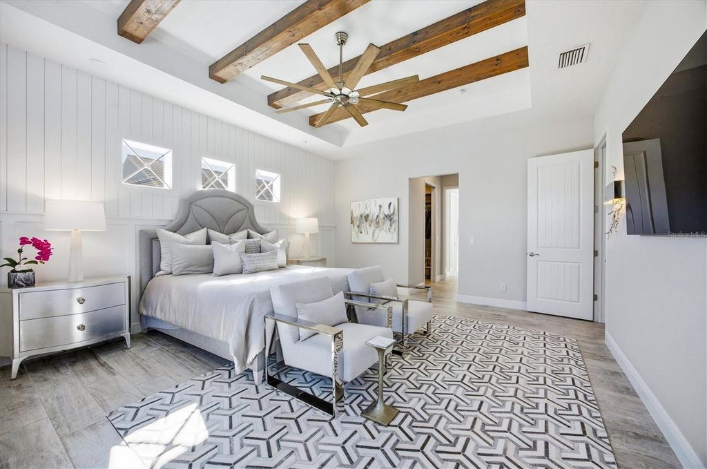 Image 33 of property listing at 3467 COMPOUND COURT, Sarasota, FL 34240