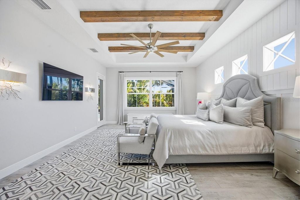 Image 34 of property listing at 3467 COMPOUND COURT, Sarasota, FL 34240