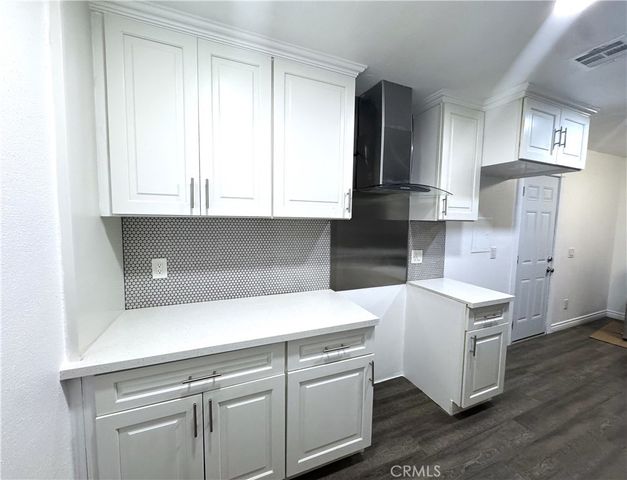 2004 Palm, Highland, CA 92346