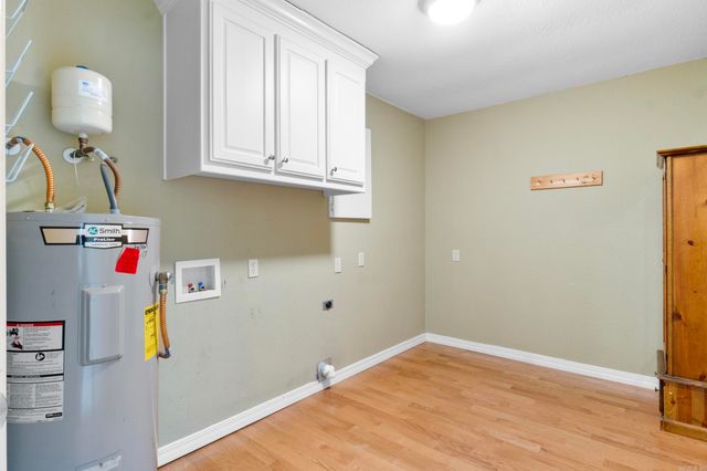 112 Cedar Crest Drive, Clinton, AR 72031