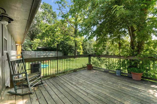 112 Cedar Crest Drive, Clinton, AR 72031