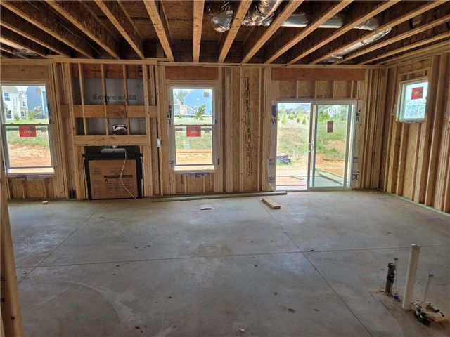 150 Coffee Lane, Hoschton, GA 30548