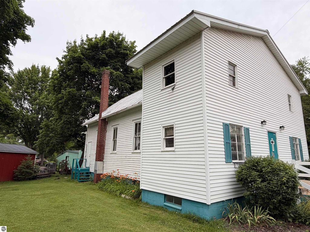 Image 16 of property listing at 1117 Michigan Avenue, Alma, MI 48801