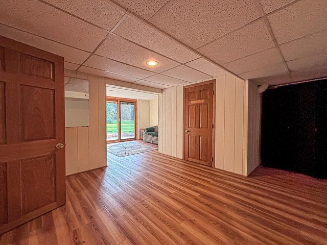 W228S5955 Arrow Ridge ROAD, Waukesha, WI 53189