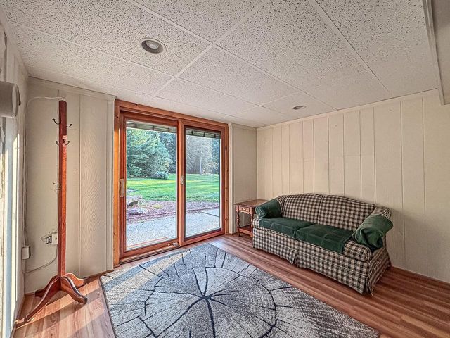 W228S5955 Arrow Ridge ROAD, Waukesha, WI 53189