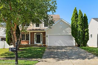 4428 Fallen Apple Ln, Louisville, KY 40218