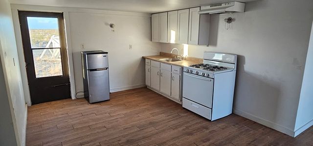 251 Warnock Rd, Terlingua, TX 79852