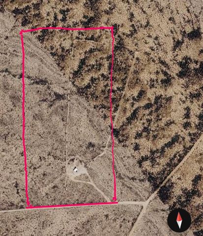 251 Warnock Rd, Terlingua, TX 79852