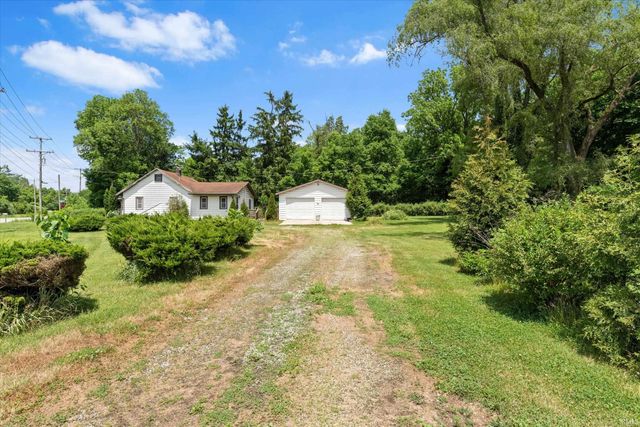 24165 County Road 45 Road, Elkhart, IN 46516
