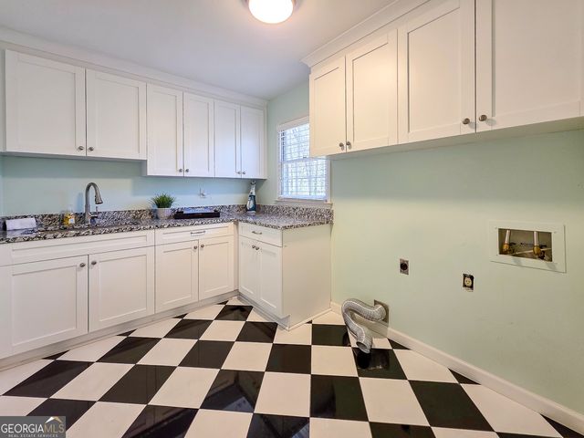 4733 Karls Gate Drive, Marietta, GA 30068