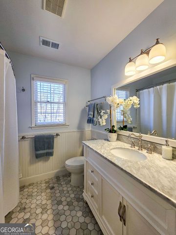 4733 Karls Gate Drive, Marietta, GA 30068