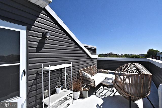 1806 N MARSHALL ST, Philadelphia, PA 19122