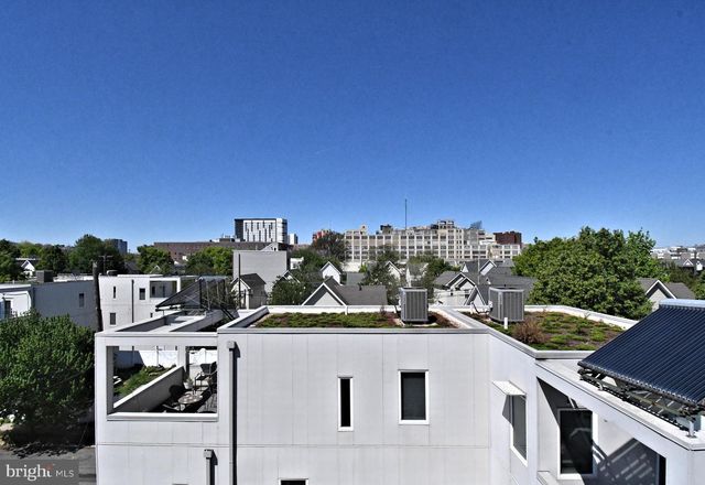 1806 N MARSHALL ST, Philadelphia, PA 19122