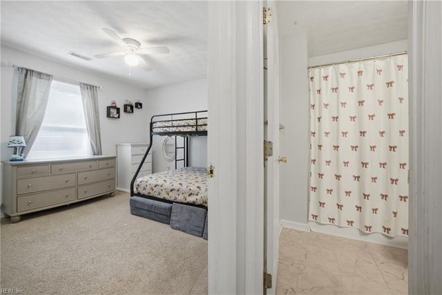 208 Terwillinger RD, Chesapeake, VA 23323