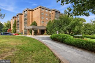 930 W MONTGOMERY AVE #403, Bryn Mawr, PA 19010