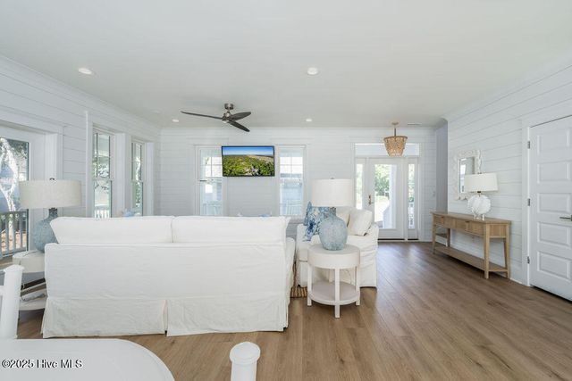 536 Chicamacomico Way, Bald Head Island, NC 28461