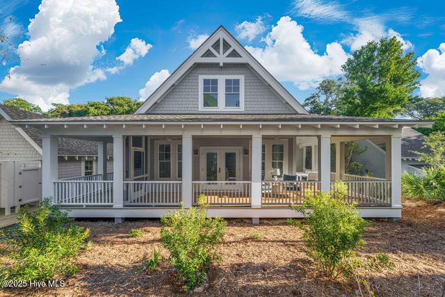 536 Chicamacomico Way, Bald Head Island, NC 28461