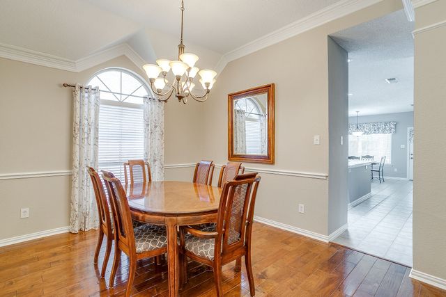 6603 Forest Park Drive, Arlington, TX 76001