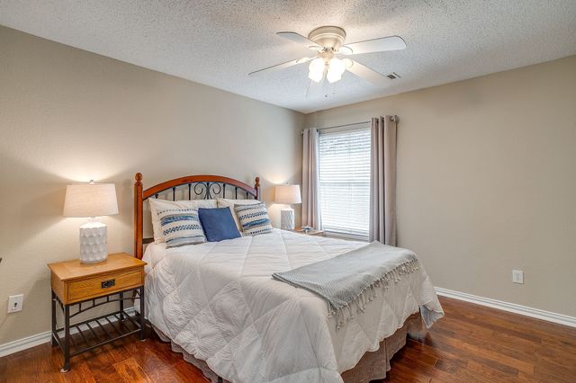 6603 Forest Park Drive, Arlington, TX 76001