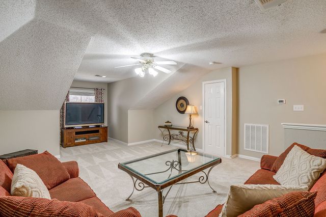 6603 Forest Park Drive, Arlington, TX 76001