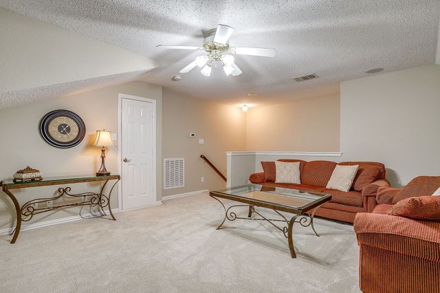 6603 Forest Park Drive, Arlington, TX 76001