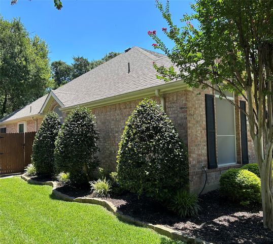 6603 Forest Park Drive, Arlington, TX 76001