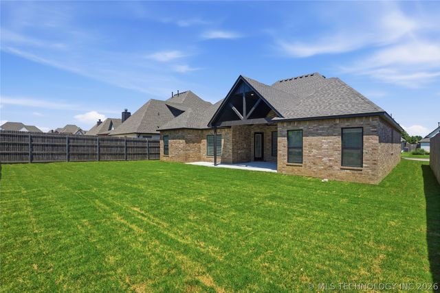 4346 S 173rd East Avenue, Tulsa, OK 74134